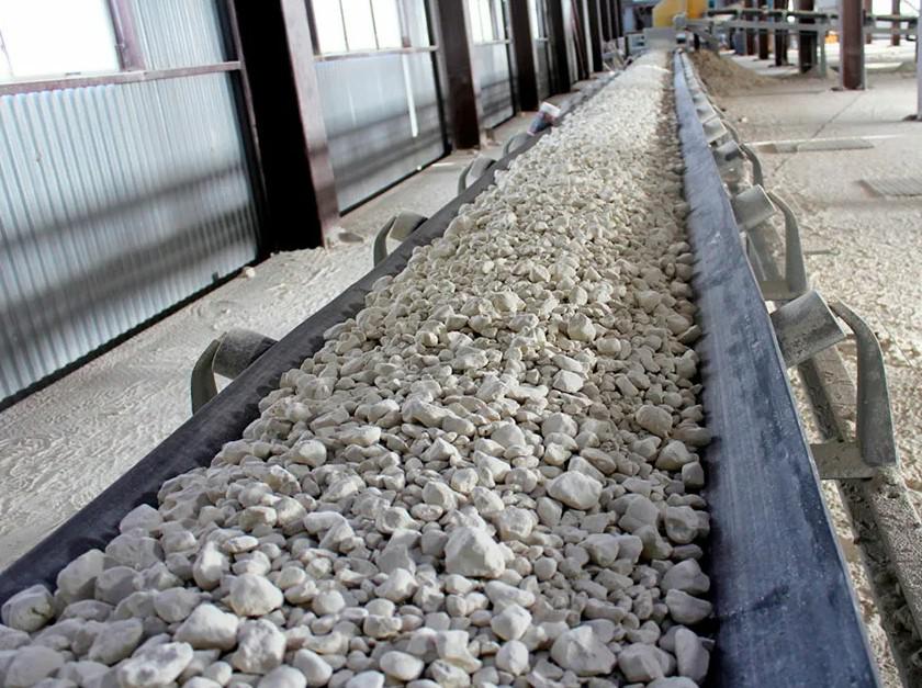 Технологии производства строительной извести: от карьера до готового продукта