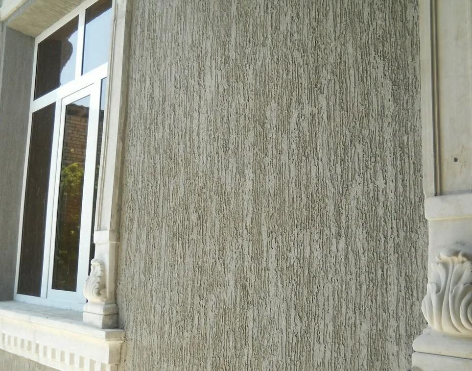 «Короед» на фасаде и в интерьере