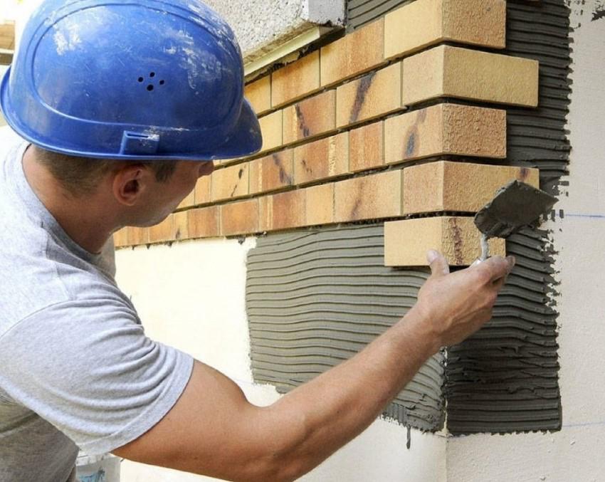 Эластичный плиточный клей: когда он необходим