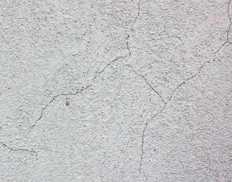 Как избежать трещин после высыхания шпаклевки