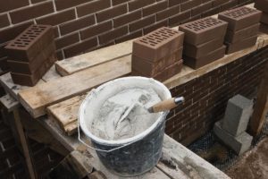 Готовим раствор для кладки кирпича: пропорции и требования к материалам